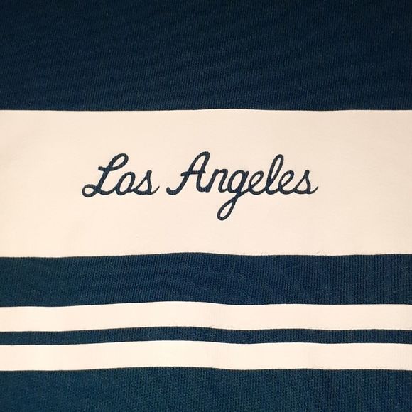 Victoria's Secret Los Angeles Love Pink Sweatshirt - Picture 3 of 6